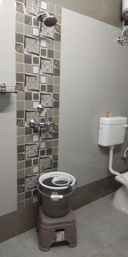 Ds Residency Varanasi-Prime Location-Parking Εξωτερικό φωτογραφία